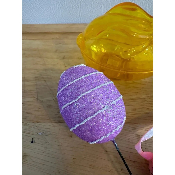 4 piece Vintage Easter decor - Picture 2 of 12